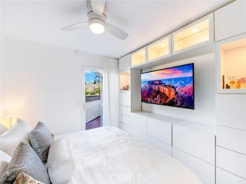 918 Hyde Court, Costa Mesa, CA