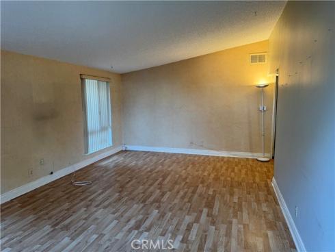 249 E Wilson , Costa Mesa, CA