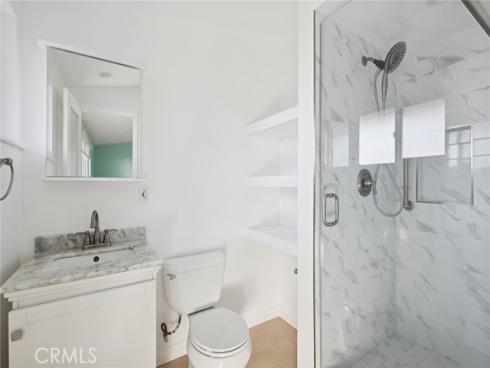 305 Nassau Road, Costa Mesa, CA