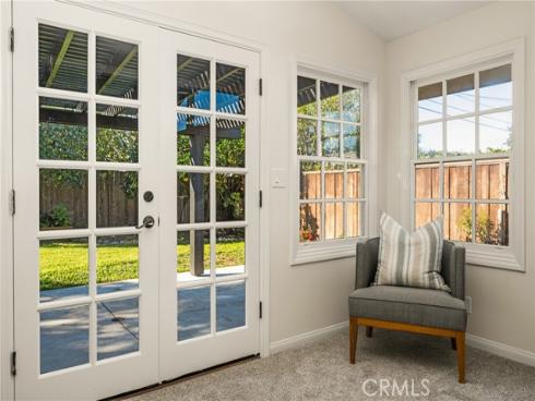 337 Vista Baya , Costa Mesa, CA