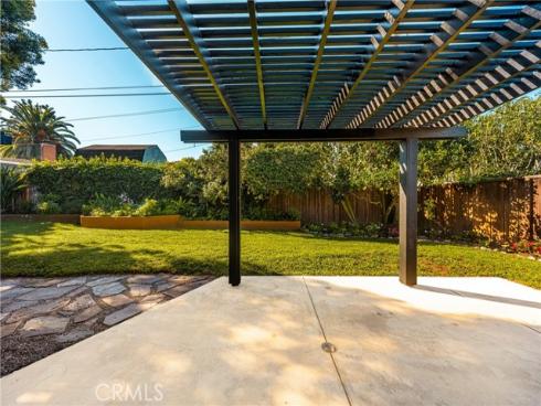 337 Vista Baya , Costa Mesa, CA