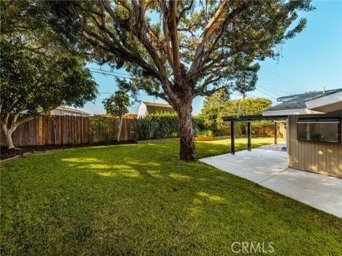 337 Vista Baya , Costa Mesa, CA