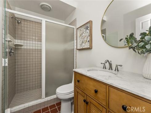 337 Vista Baya , Costa Mesa, CA