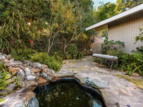 337 Vista Baya , Costa Mesa, CA