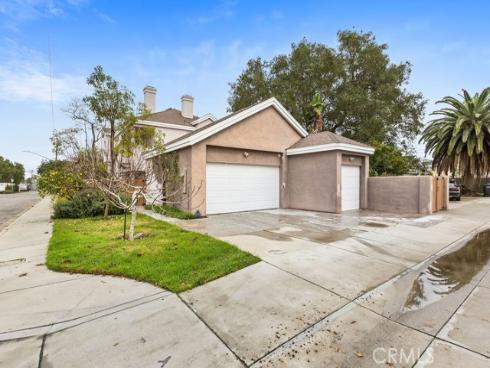 1938  Westminster  , Costa Mesa, CA