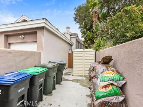 1938  Westminster  , Costa Mesa, CA