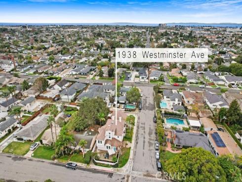 1938  Westminster  , Costa Mesa, CA