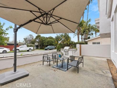 1938  Westminster  , Costa Mesa, CA