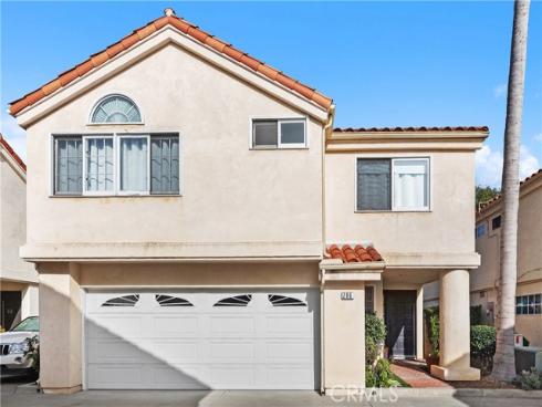 286  Carefree  , Costa Mesa, CA