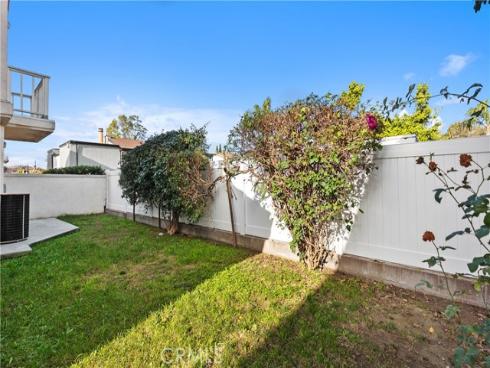 286  Carefree  , Costa Mesa, CA