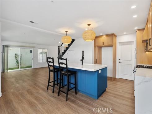 286  Carefree  , Costa Mesa, CA