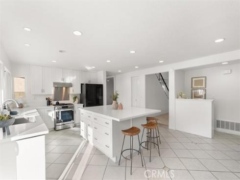 2761  Bunting  , Costa Mesa, CA