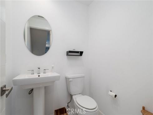 1532  Maxwell Way  , Costa Mesa, CA