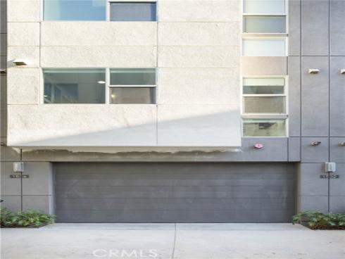 1532  Maxwell Way  , Costa Mesa, CA