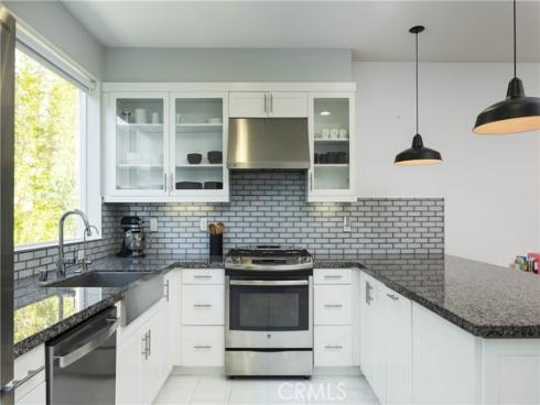 1532  Maxwell Way  , Costa Mesa, CA