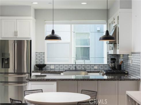 1532  Maxwell Way  , Costa Mesa, CA