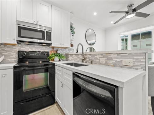 1845  Anaheim  9B  Avenue, Costa Mesa, CA