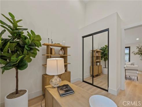 1935  Tustin  , Costa Mesa, CA