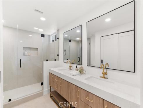 2943  Baker   Street, Costa Mesa, CA