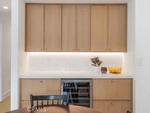 208  Susannah Place  , Costa Mesa, CA