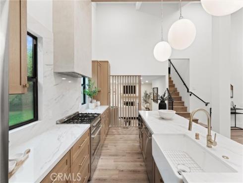 2036  Mandarin   Drive, Costa Mesa, CA