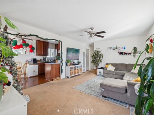 2121  Orange   Avenue, Costa Mesa, CA