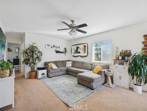 2121  Orange   Avenue, Costa Mesa, CA