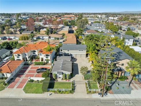 2121  Orange   Avenue, Costa Mesa, CA