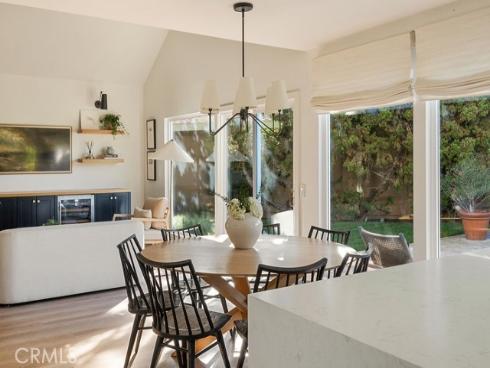 1086  Vallejo  , Costa Mesa, CA