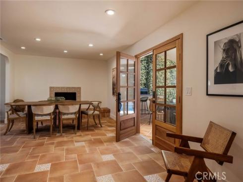 1096  Tulare  , Costa Mesa, CA