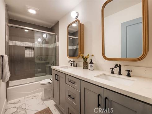 1096  Tulare  , Costa Mesa, CA