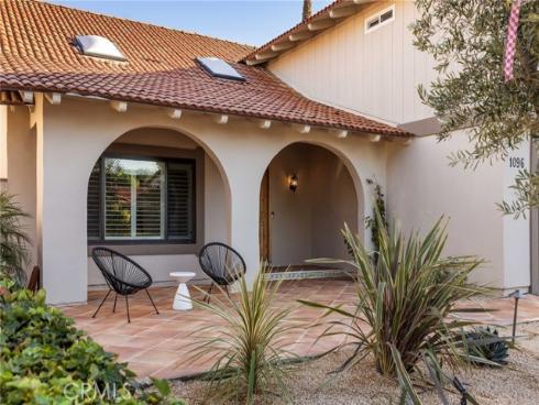 1096  Tulare  , Costa Mesa, CA