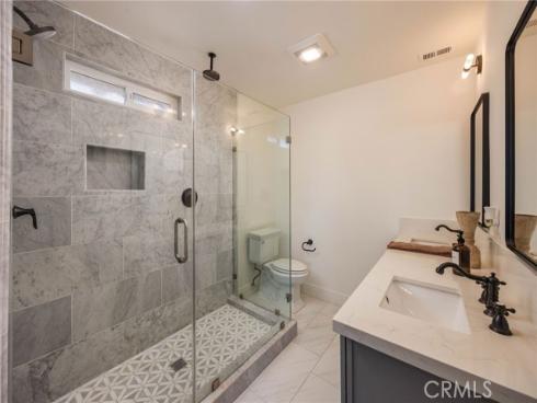 1096  Tulare  , Costa Mesa, CA