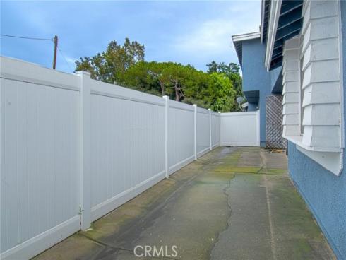 2652  Santa Ana  E , Costa Mesa, CA