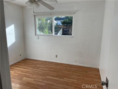 825  Sonora   Road, Costa Mesa, CA