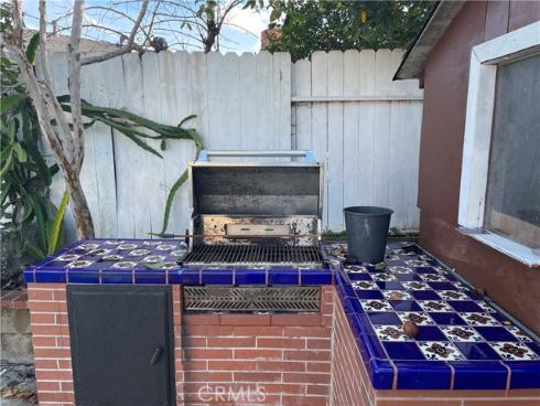 825  Sonora   Road, Costa Mesa, CA