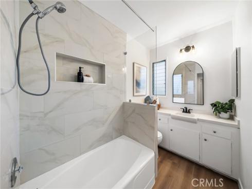 1741  Tustin  11A  Avenue, Costa Mesa, CA