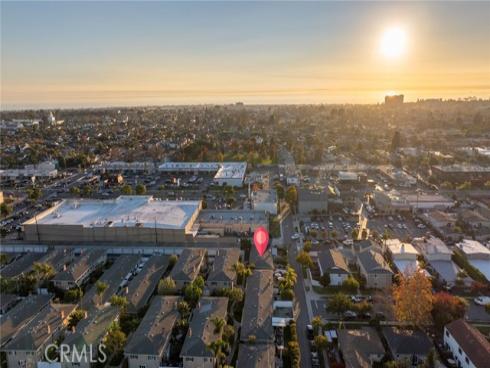 1741  Tustin  11A  Avenue, Costa Mesa, CA