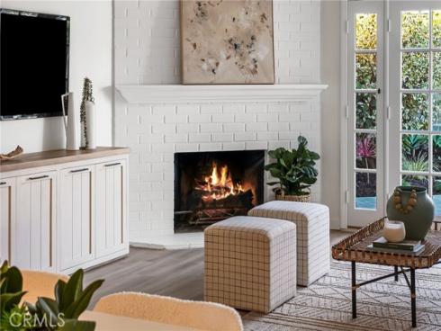 1741  Tustin  11A  Avenue, Costa Mesa, CA