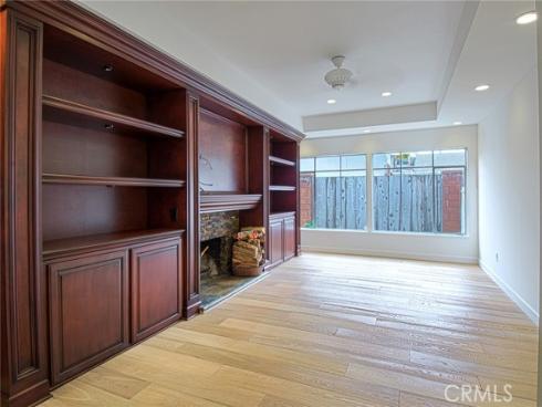 2913  Jacaranda   Avenue, Costa Mesa, CA