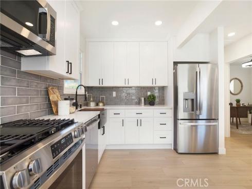 2019  Orange Avenue  , Costa Mesa, CA