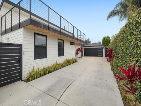 236  Camellia   Lane, Costa Mesa, CA