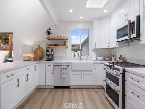 236  Camellia   Lane, Costa Mesa, CA