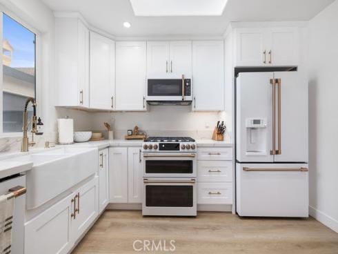 236  Camellia   Lane, Costa Mesa, CA