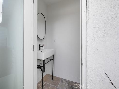 236  Camellia   Lane, Costa Mesa, CA