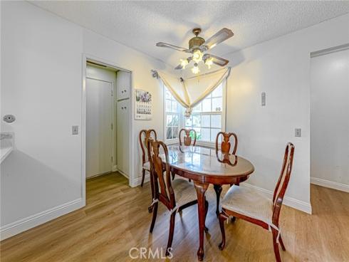 559  Traverse  , Costa Mesa, CA