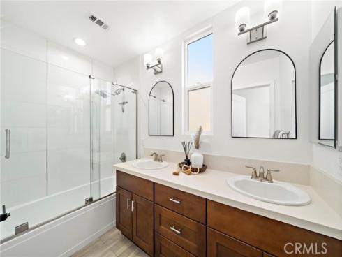 1974  Meyer  D  Place, Costa Mesa, CA