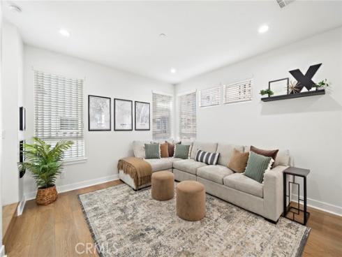 1974  Meyer  D  Place, Costa Mesa, CA