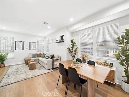 1974  Meyer  D  Place, Costa Mesa, CA