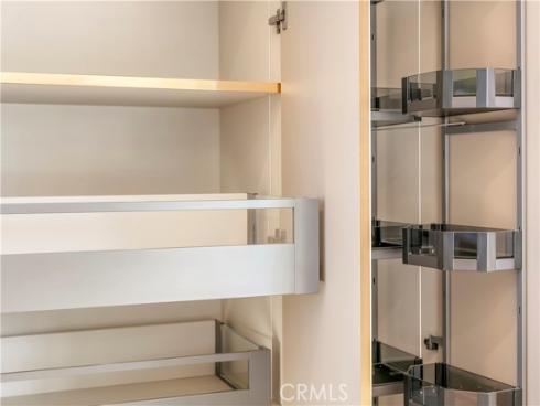 853  Oak  , Costa Mesa, CA